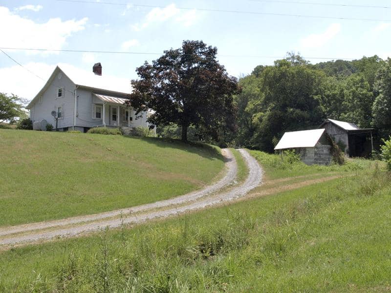 Joyce Hicks: Hilltop Homestead - Transforming the Landscape in Watercolor